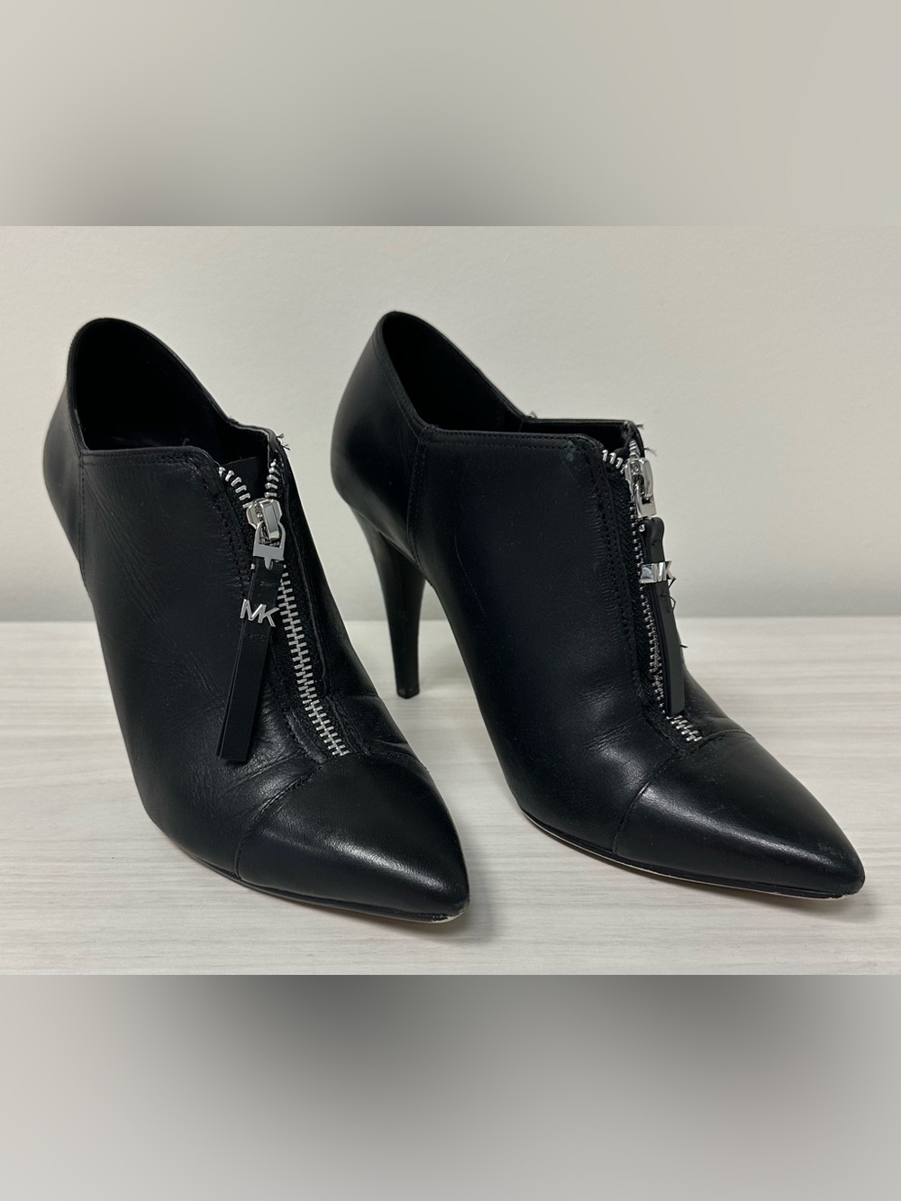 Michael Kors Black Leather Pointed Front-Zip Stiletto Booties